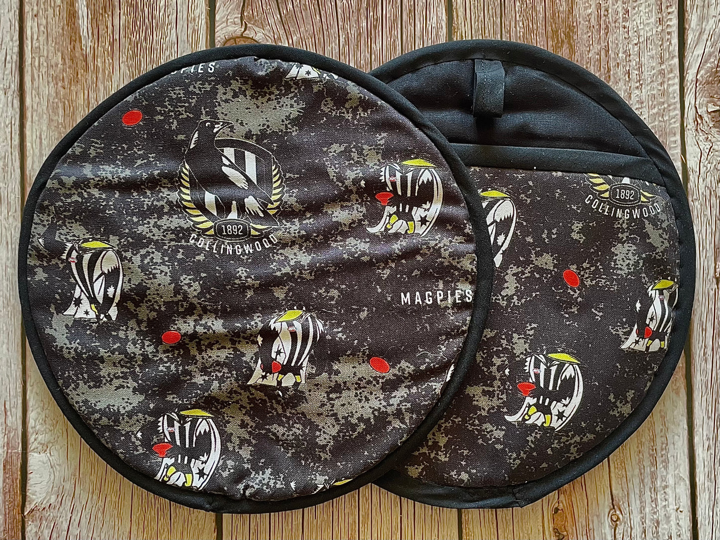 Mums Oven Mitts